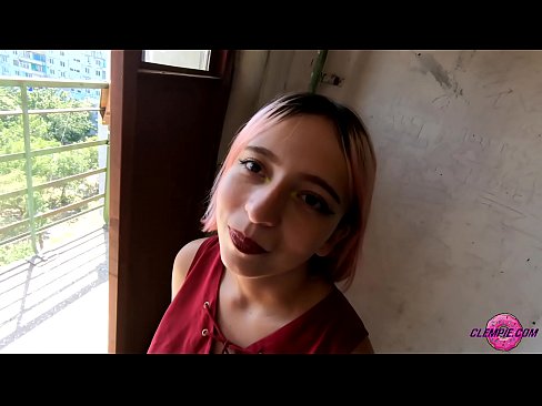 ❤️ Student Sensual siše stranca u zaleđu - sperma mu na licu ️ Jebanje kod nas ❌