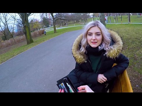 ❤️ Guta zgodnu spermu stranca za novac - pušenje u parku od Eve Elfie ️ Jebanje kod nas ❌